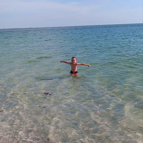 Meet your Posher, Ally - Picture 7 of 13